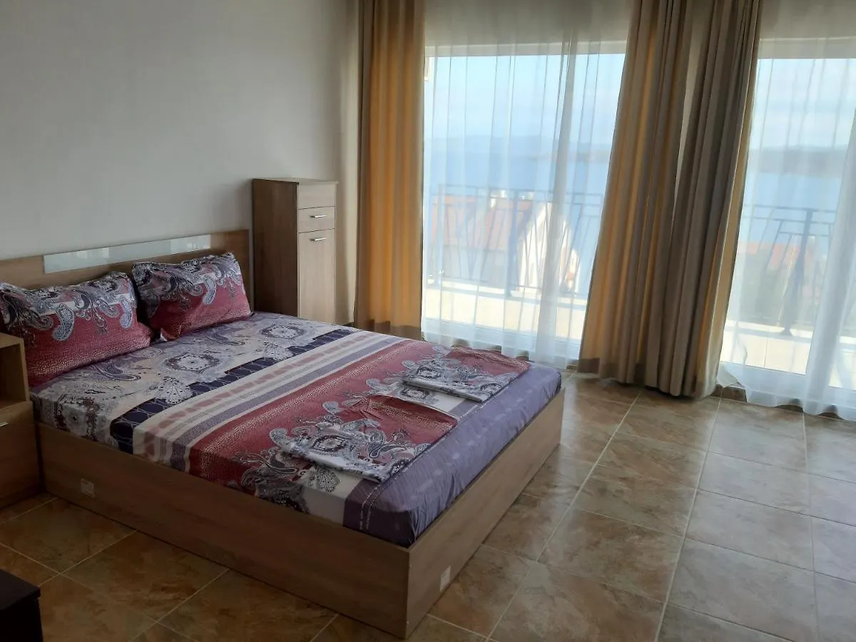 Вила Quiet Bay Sozopol Guest house
